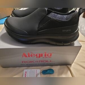 Alegria, work shoes, slip resistant, Alegria rock n roll work shoes, black sz 38